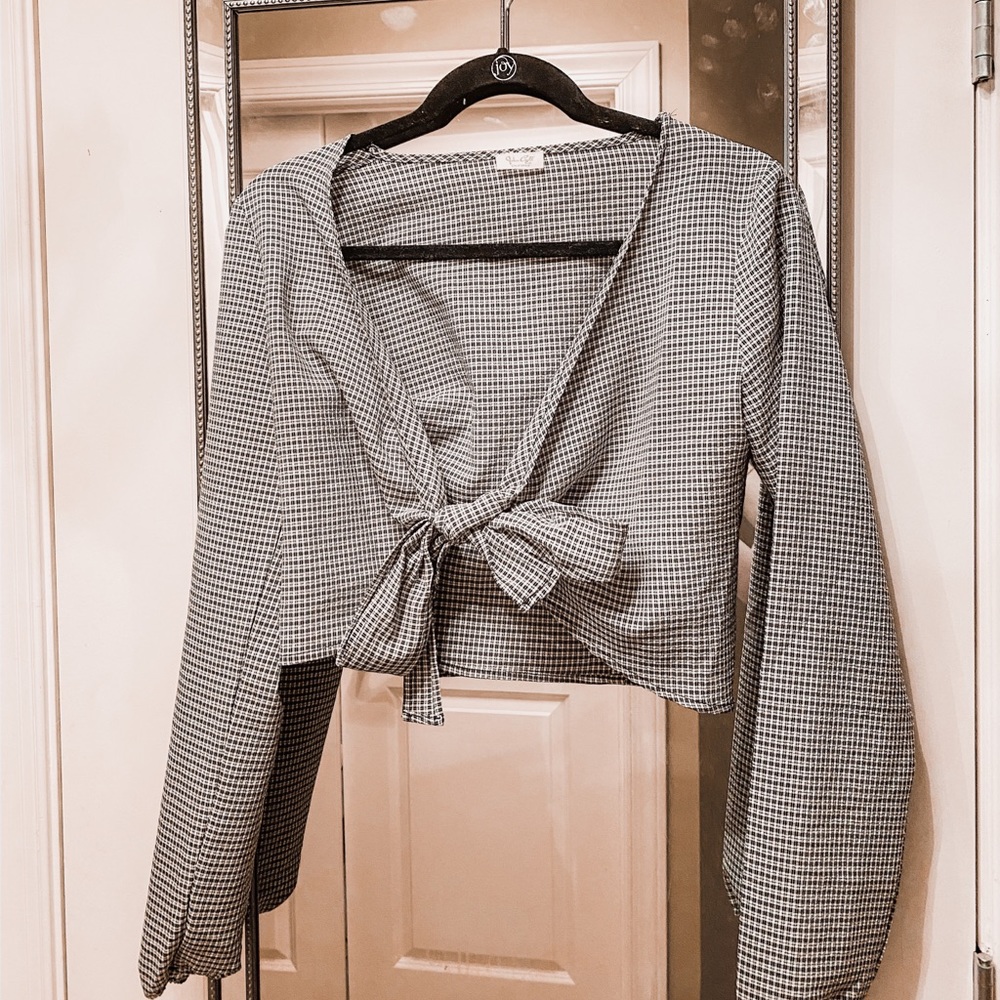 Brandy Melville checkered tie shirt